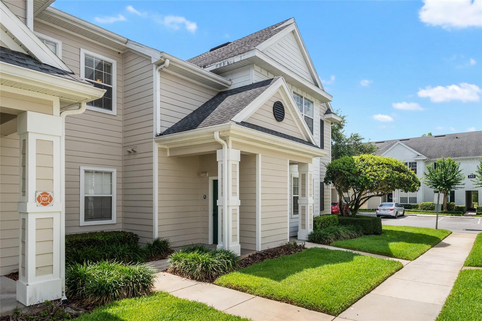 142 SOUTHERN PECAN CIR #205, WINTER GARDEN, FL — photo 2
