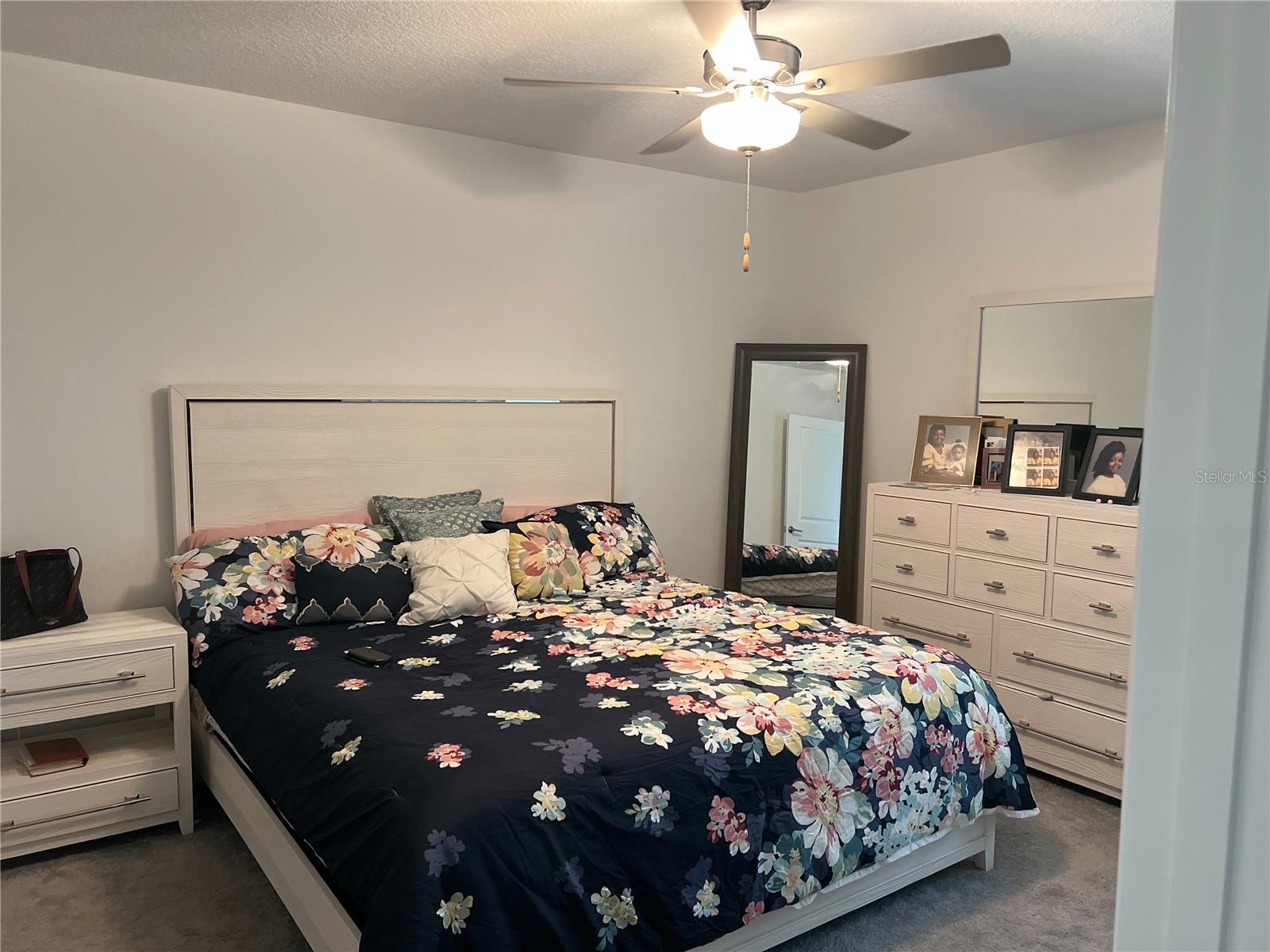 32070 GRIFFIN SANDS LN, SAN ANTONIO, FL — photo 15