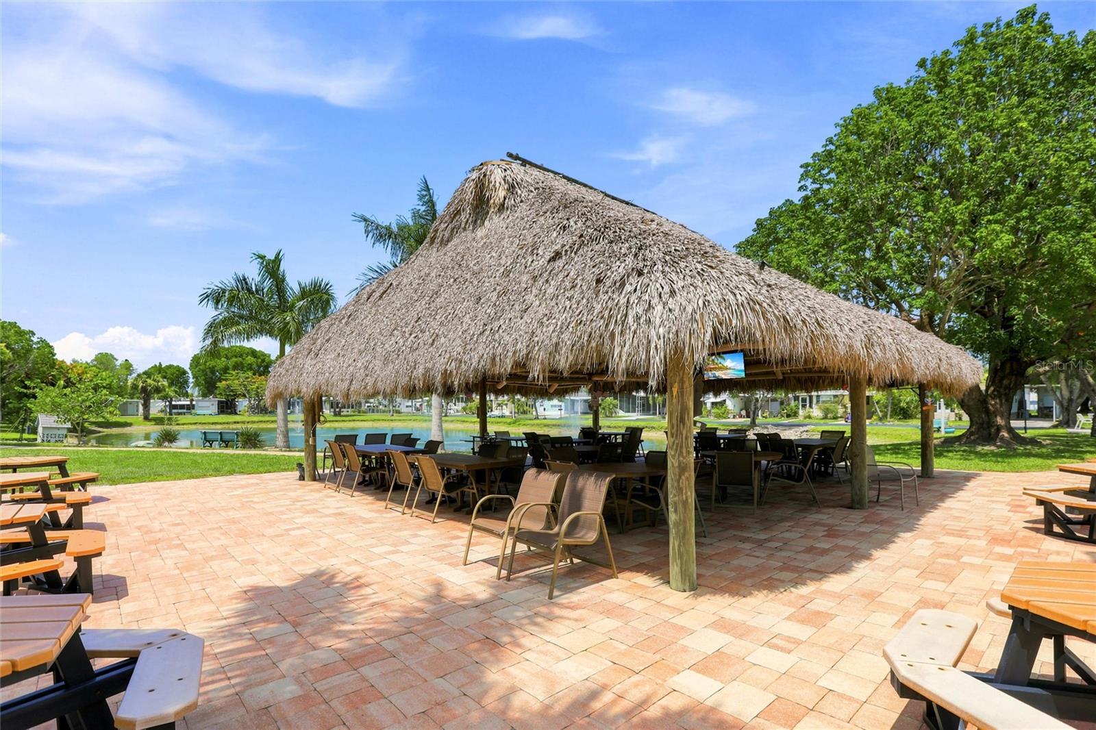1 POINSETTIA DR, FORT MYERS, FL — photo 40
