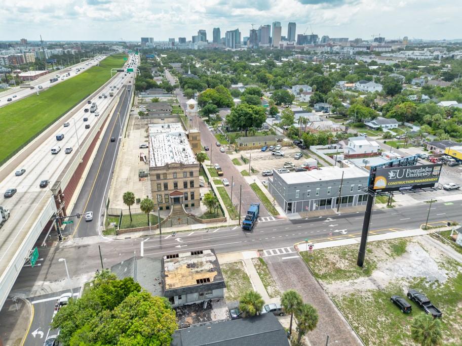 1406 N HOWARD AVE, TAMPA, FL — photo 40