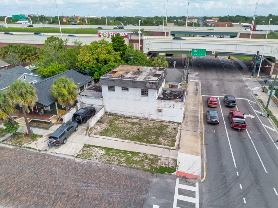 1406 N HOWARD AVE, TAMPA, FL — photo 46