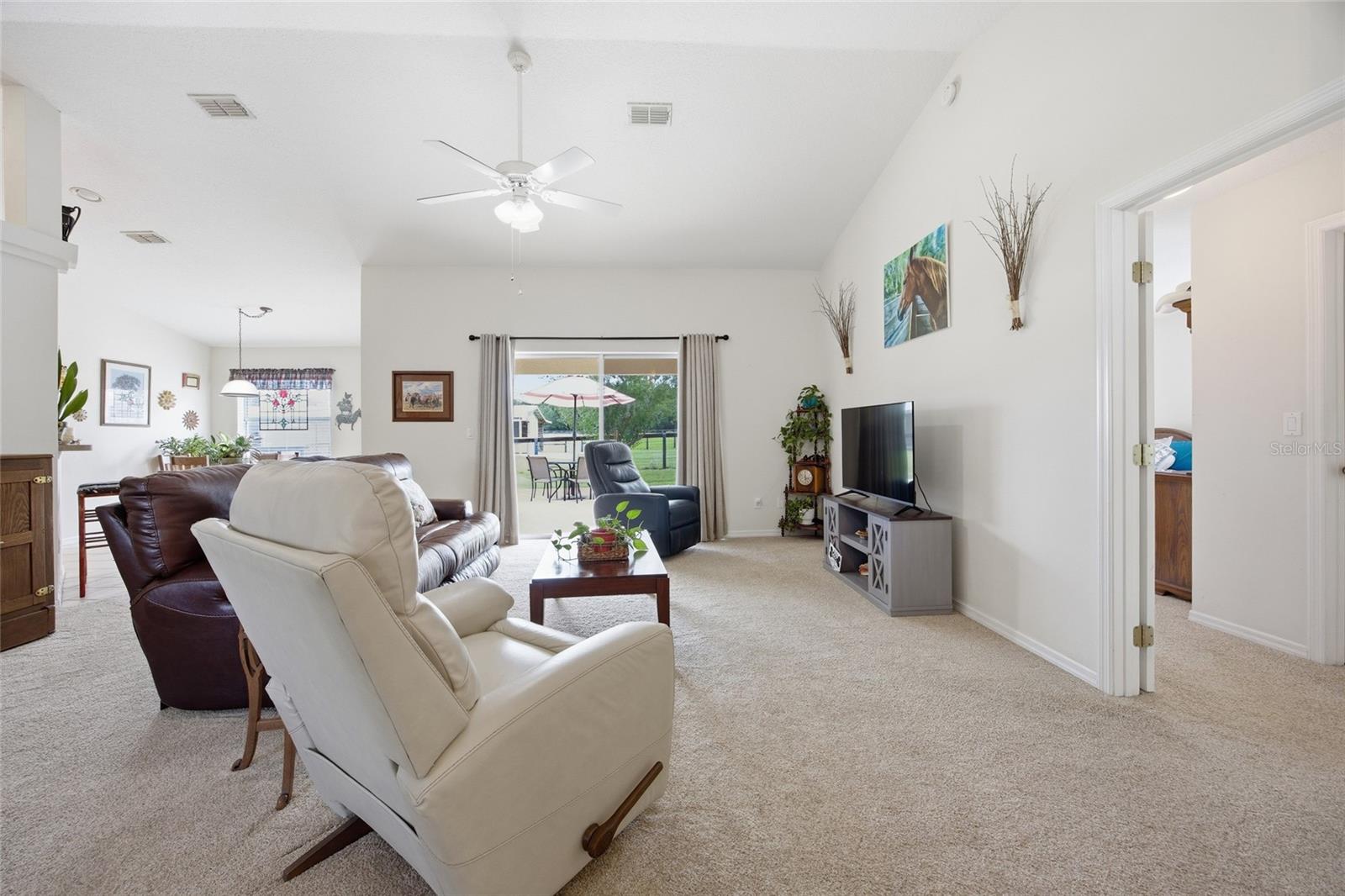 19630 SE 15TH PL, MORRISTON, FL — photo 9