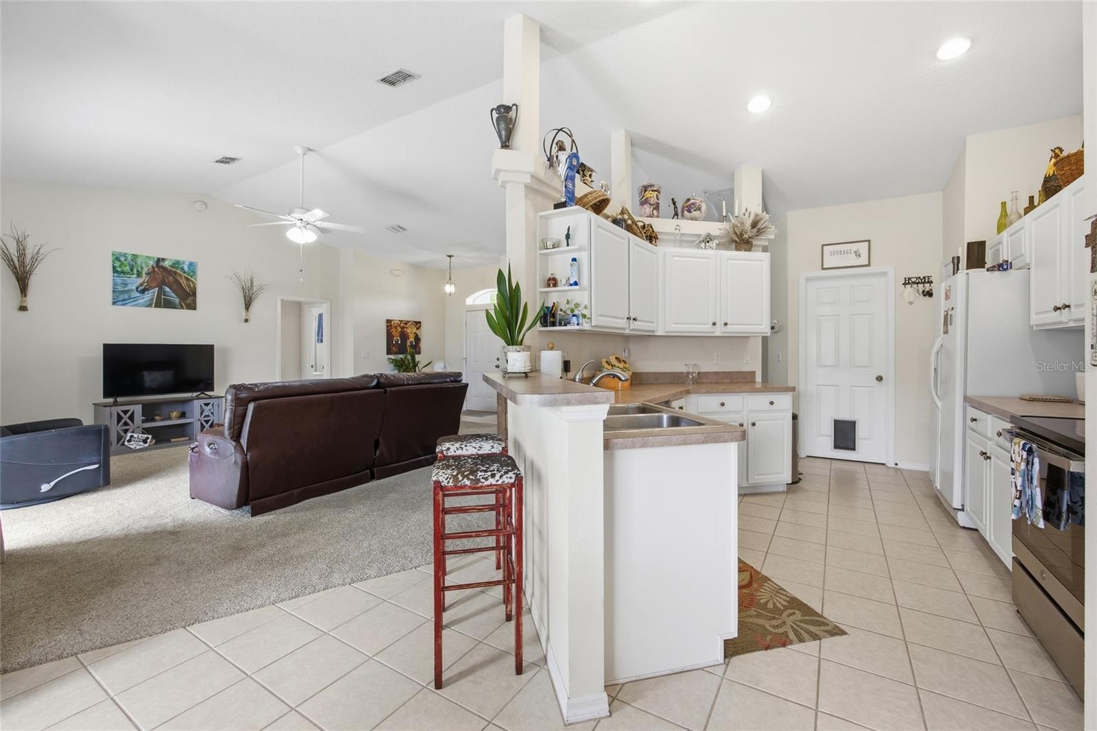 19630 SE 15TH PL, MORRISTON, FL — photo 17