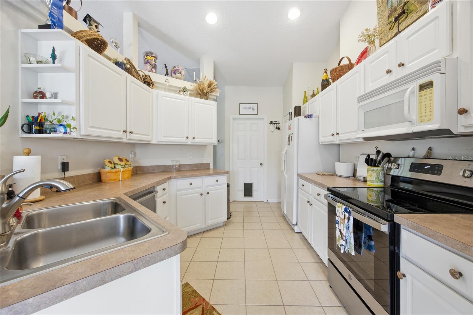 19630 SE 15TH PL, MORRISTON, FL — photo 18