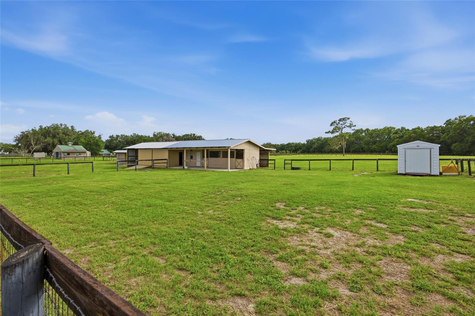 19630 SE 15TH PL, MORRISTON, FL — photo 41
