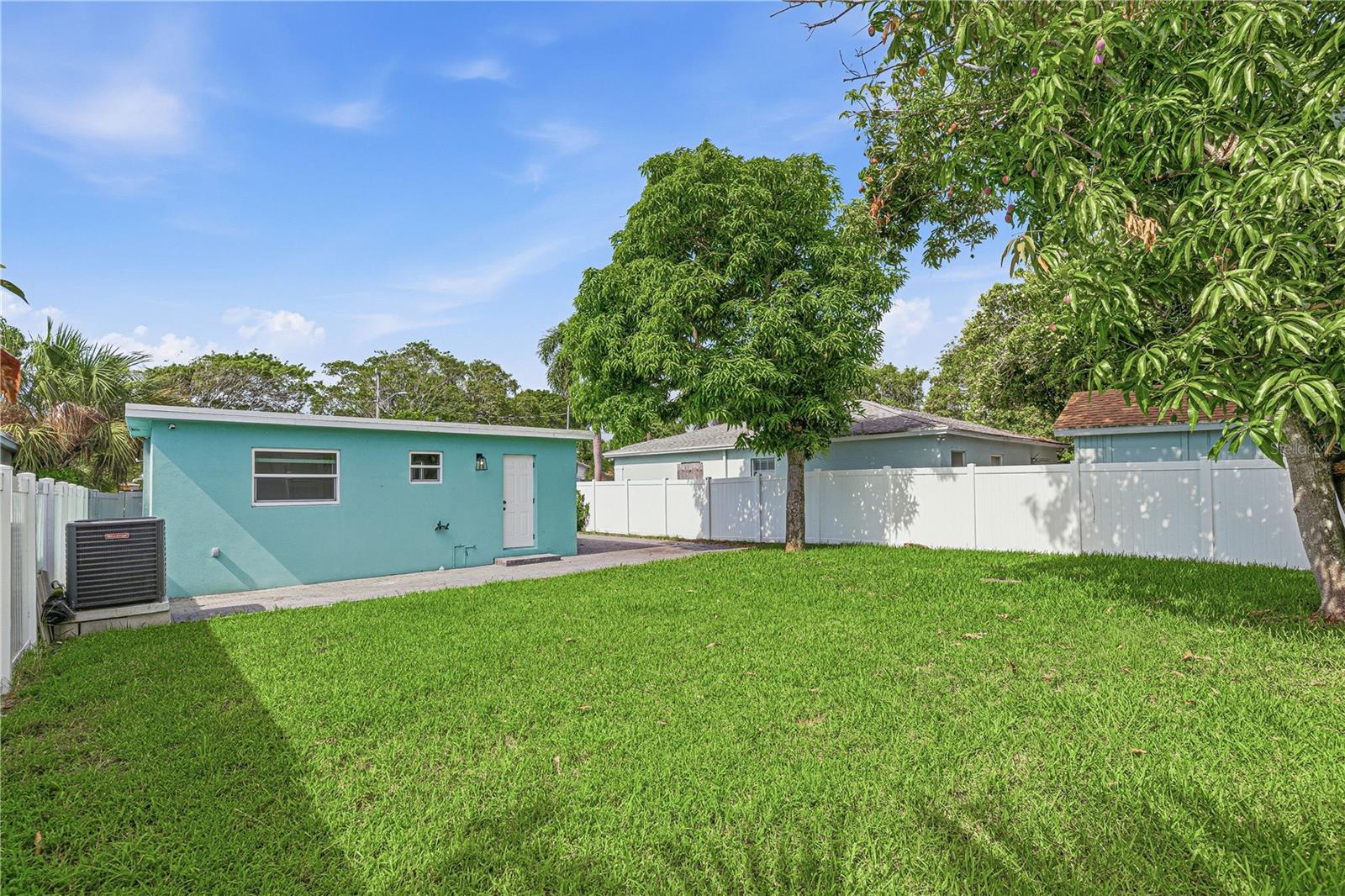 335 NE 12TH AVE, BOYNTON BEACH, FL — photo 22
