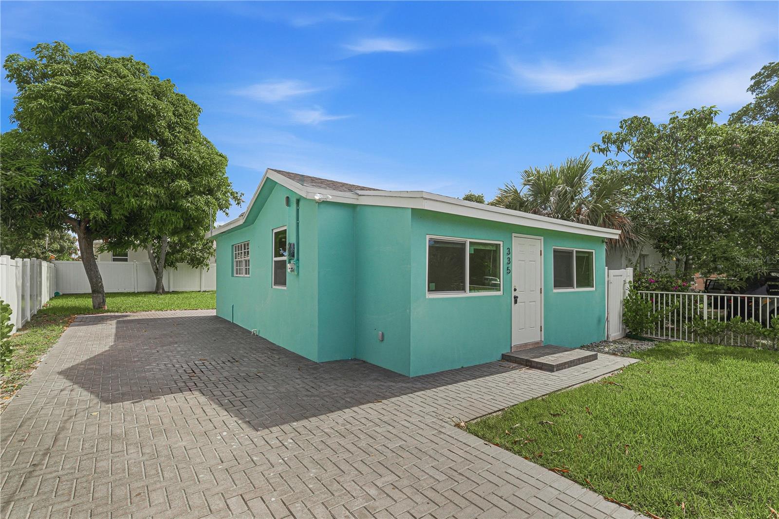 335 NE 12TH AVE, BOYNTON BEACH, FL — photo 24
