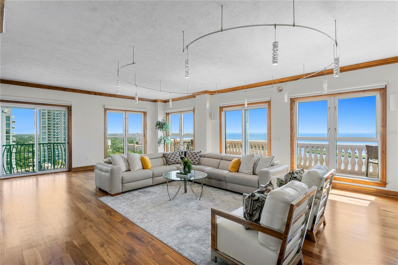 288 BEACH DR NE #PH-2A, ST PETERSBURG, FL — photo 14