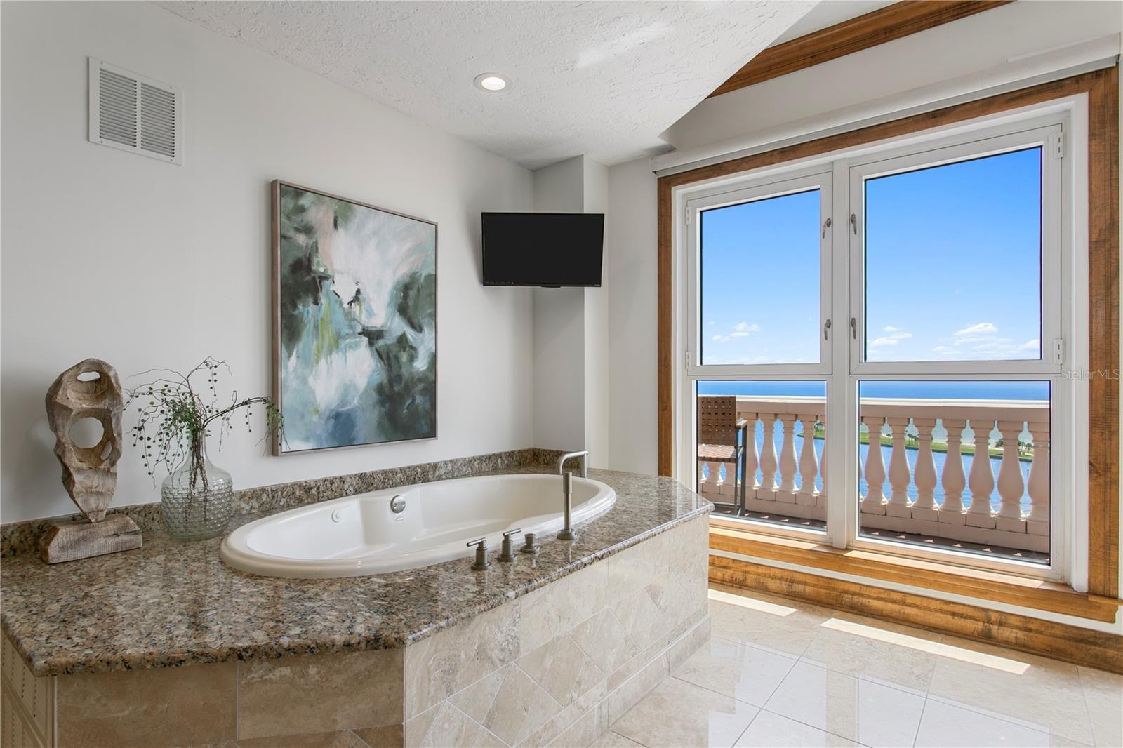 288 BEACH DR NE #PH-2A, ST PETERSBURG, FL — photo 30