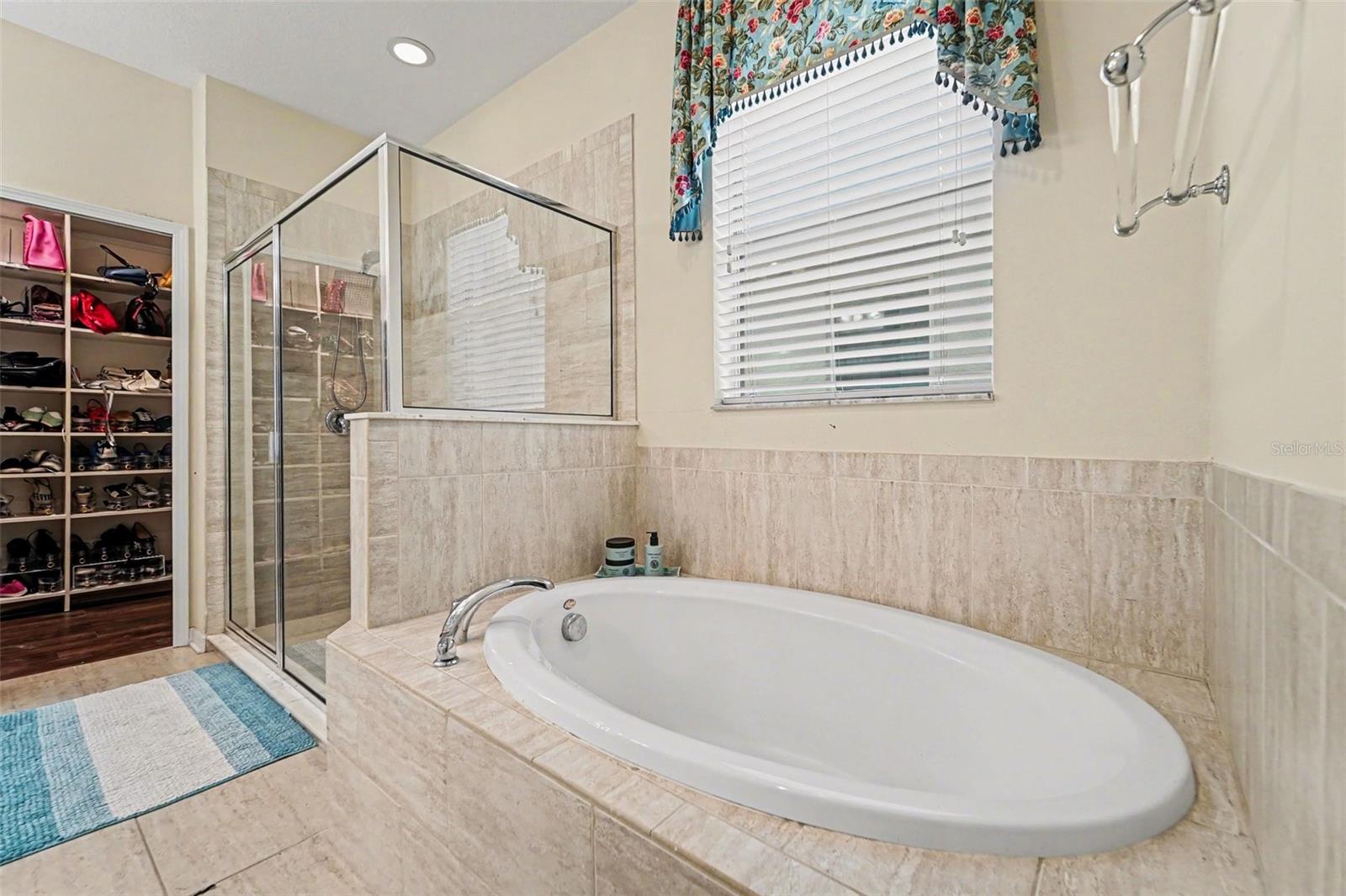10202 HYANNISPORT LOOP, SAN ANTONIO, FL — photo 15