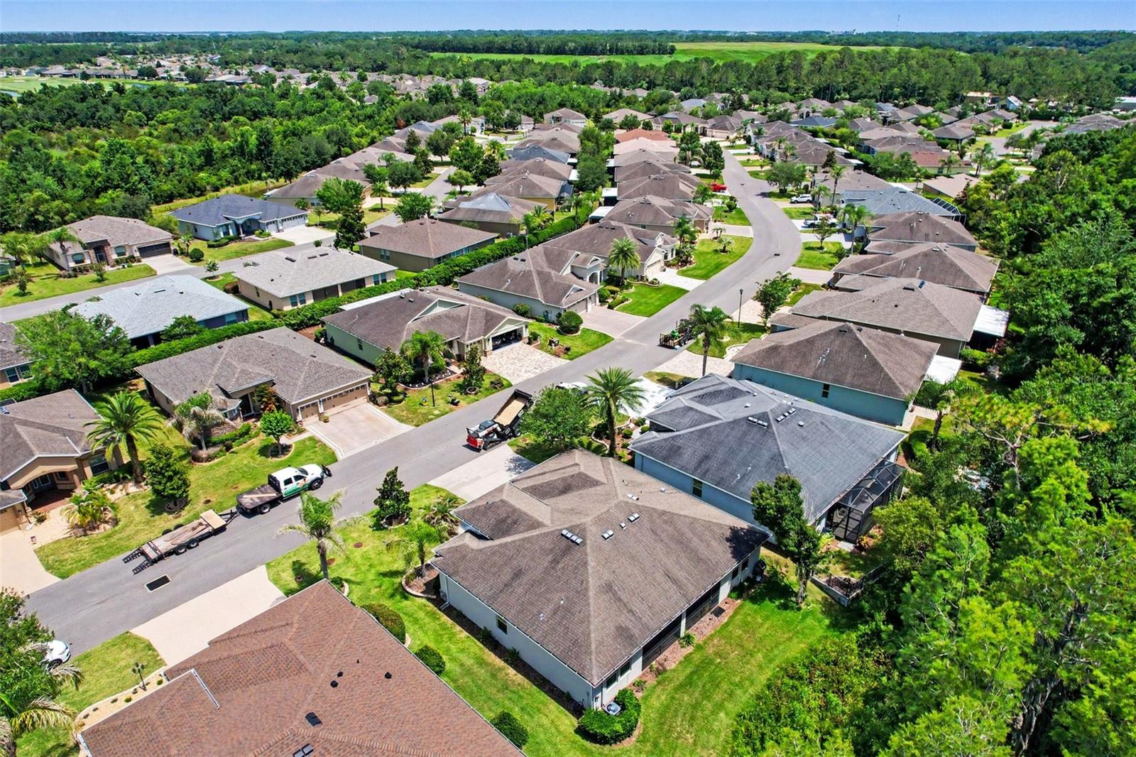 10202 HYANNISPORT LOOP, SAN ANTONIO, FL — photo 31