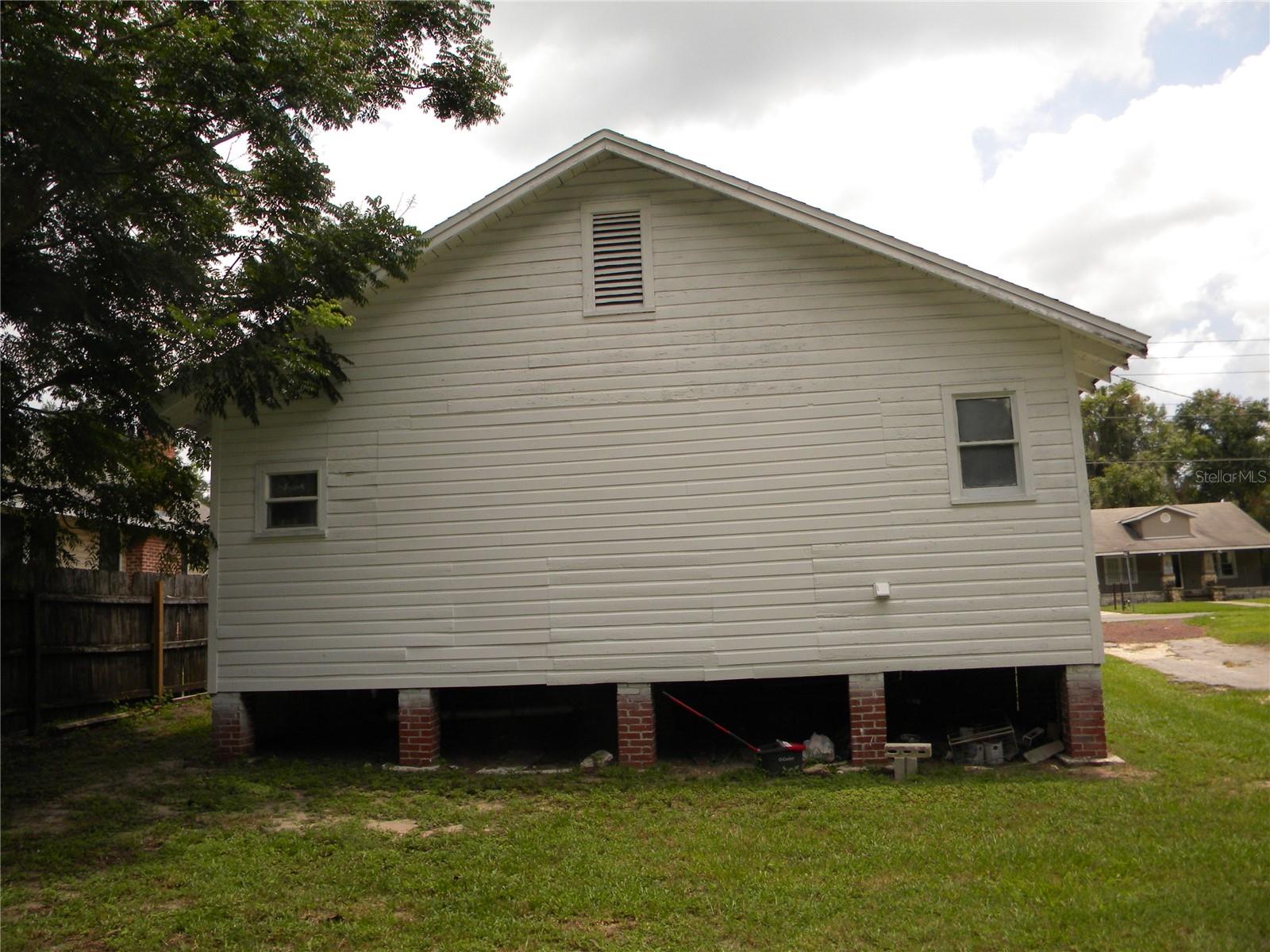 1016 NE 8TH AVE, OCALA, FL — photo 3