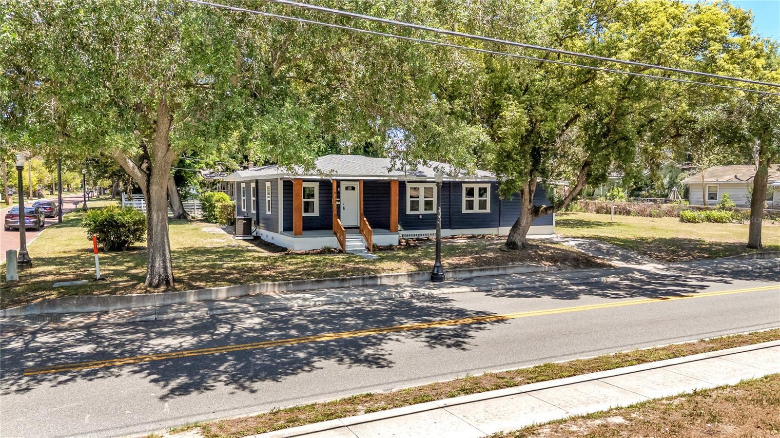 832 S CENTRAL AVE, LAKELAND, FL — photo 2