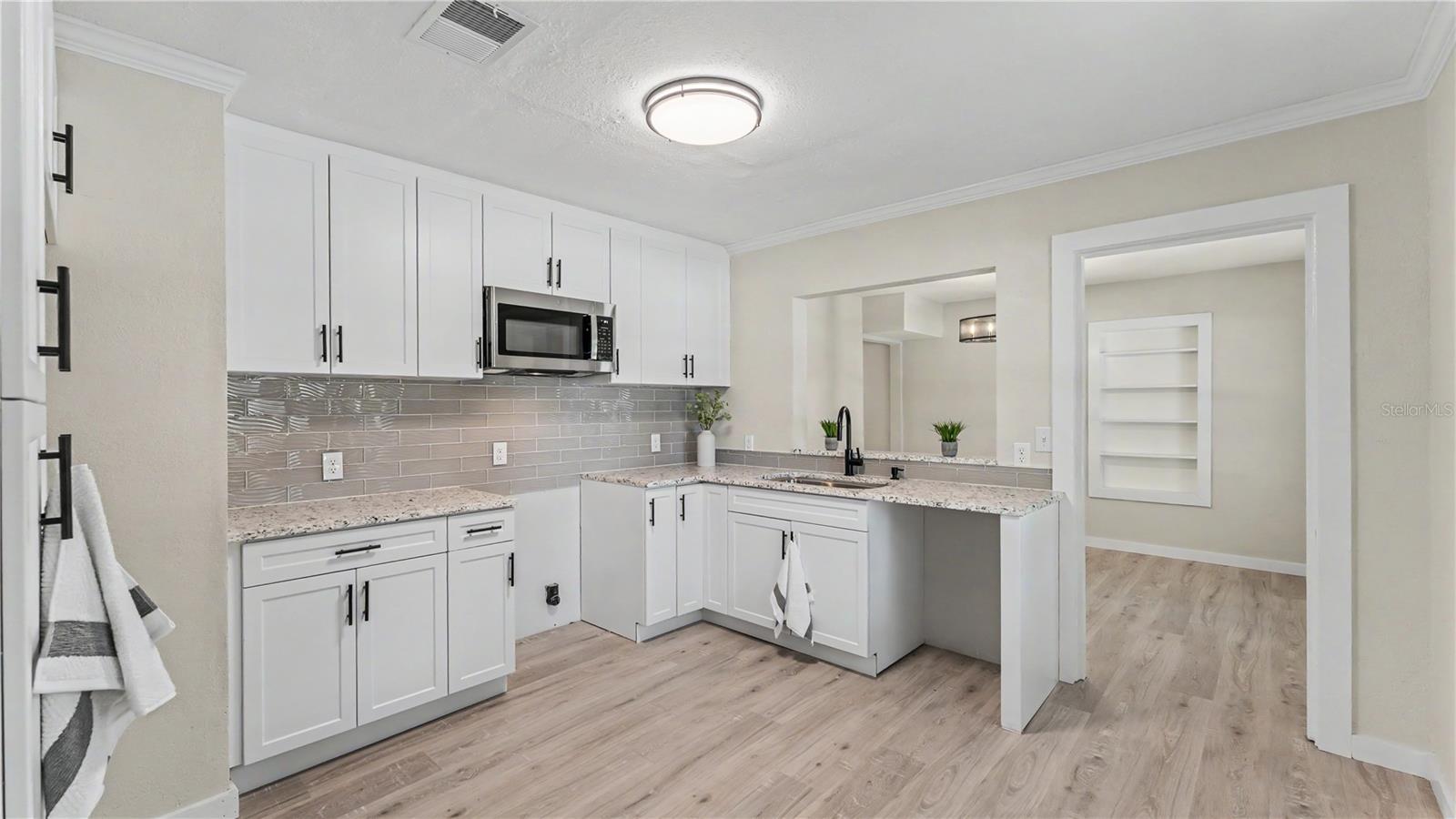 832 S CENTRAL AVE, LAKELAND, FL — photo 9