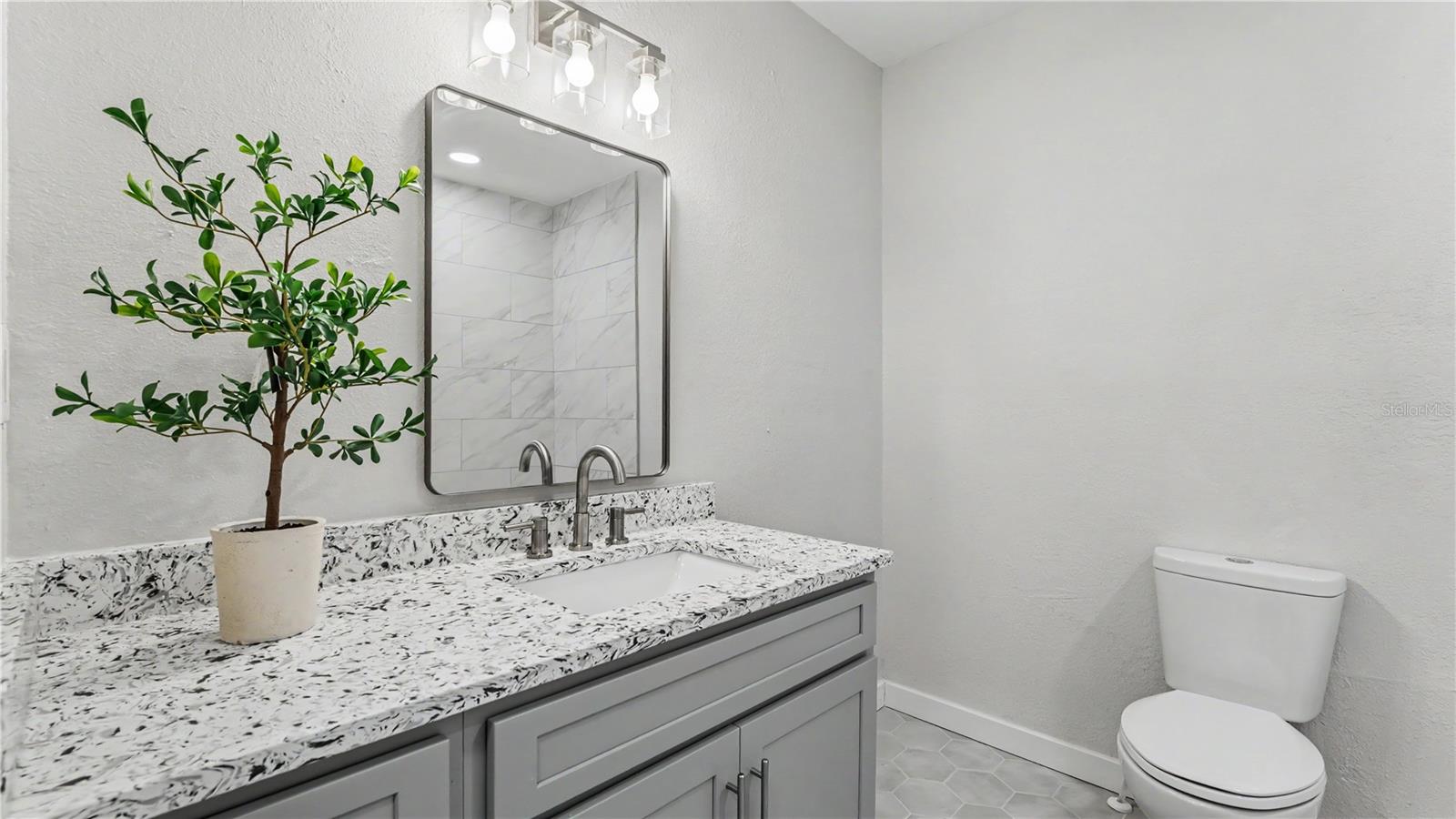 832 S CENTRAL AVE, LAKELAND, FL — photo 22