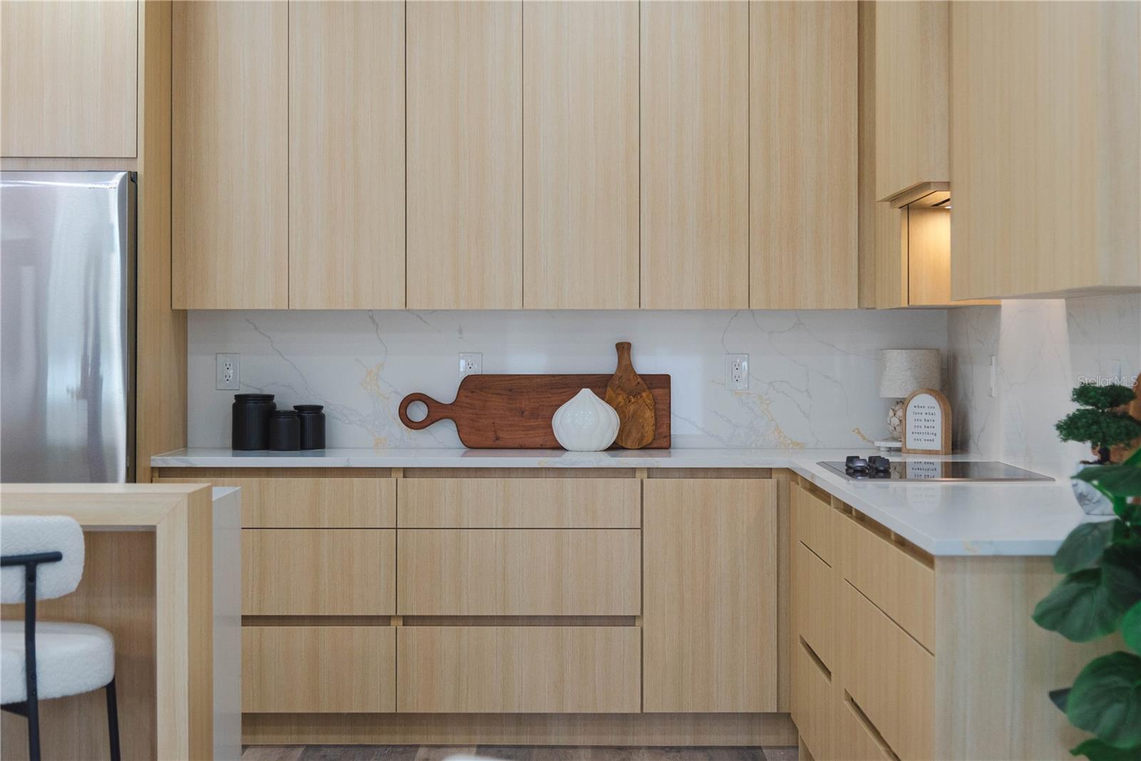 2714 W TAMPA BAY BLVD, TAMPA, FL — photo 10