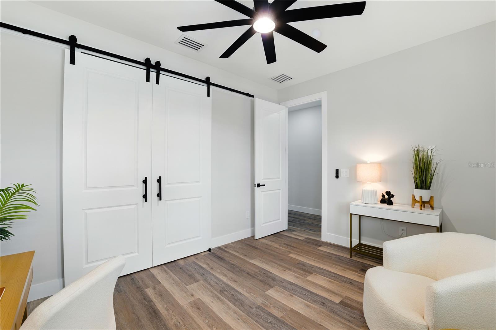 2714 W TAMPA BAY BLVD, TAMPA, FL — photo 21
