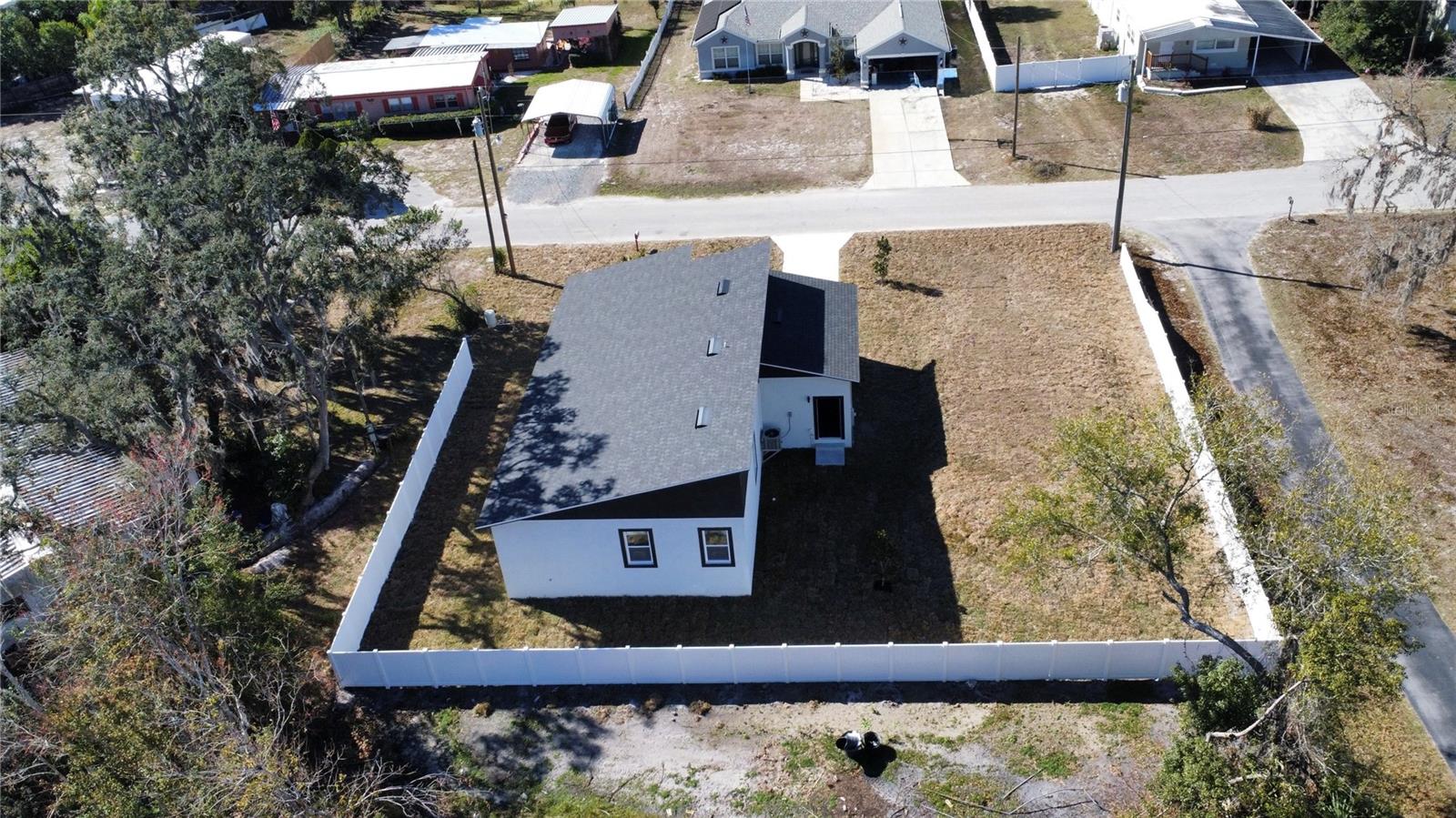 9912 GOLDEN LOOP, NEW PORT RICHEY, FL — photo 49