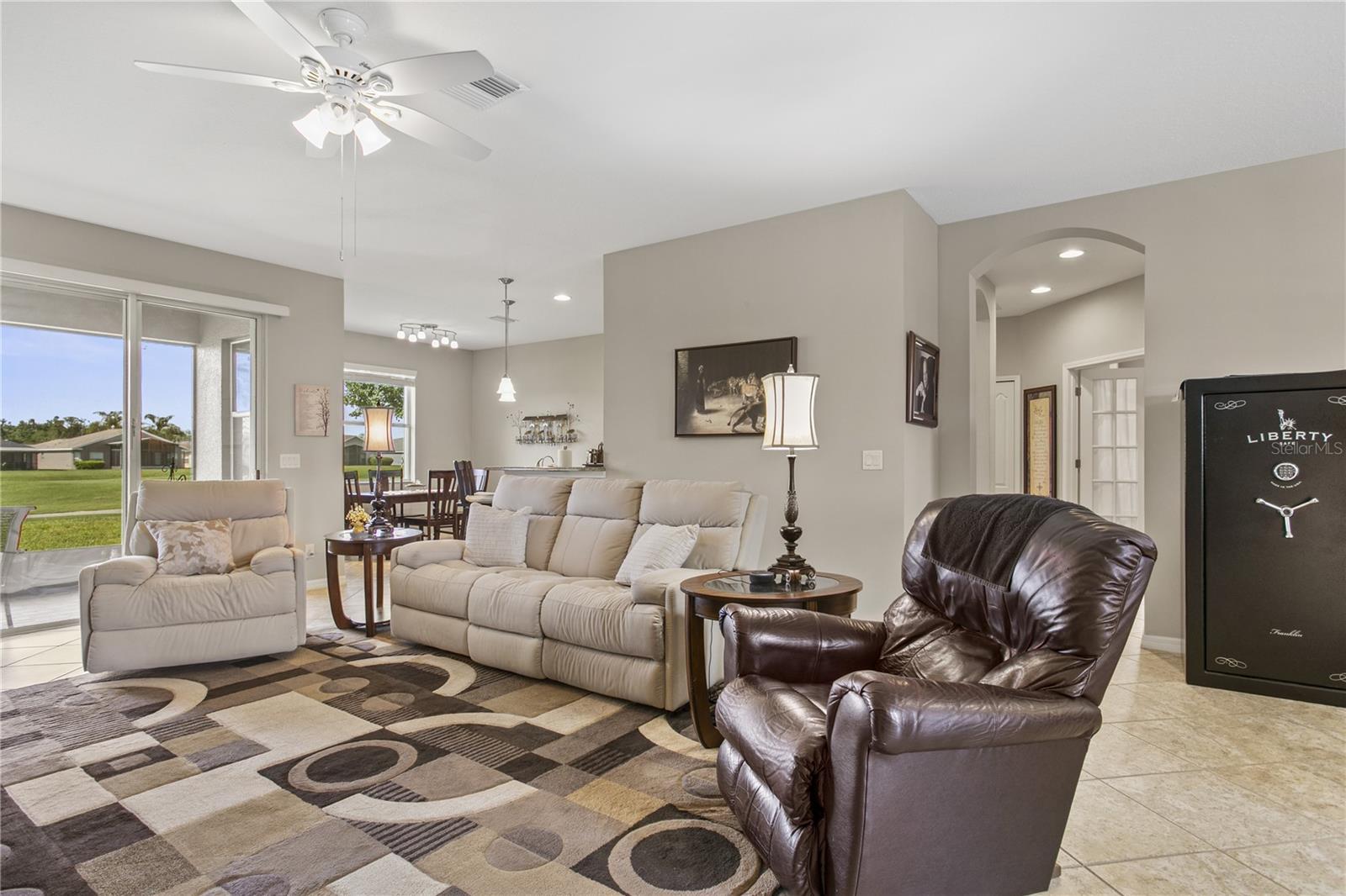 29255 GRASS BUNKER DR, SAN ANTONIO, FL — photo 2