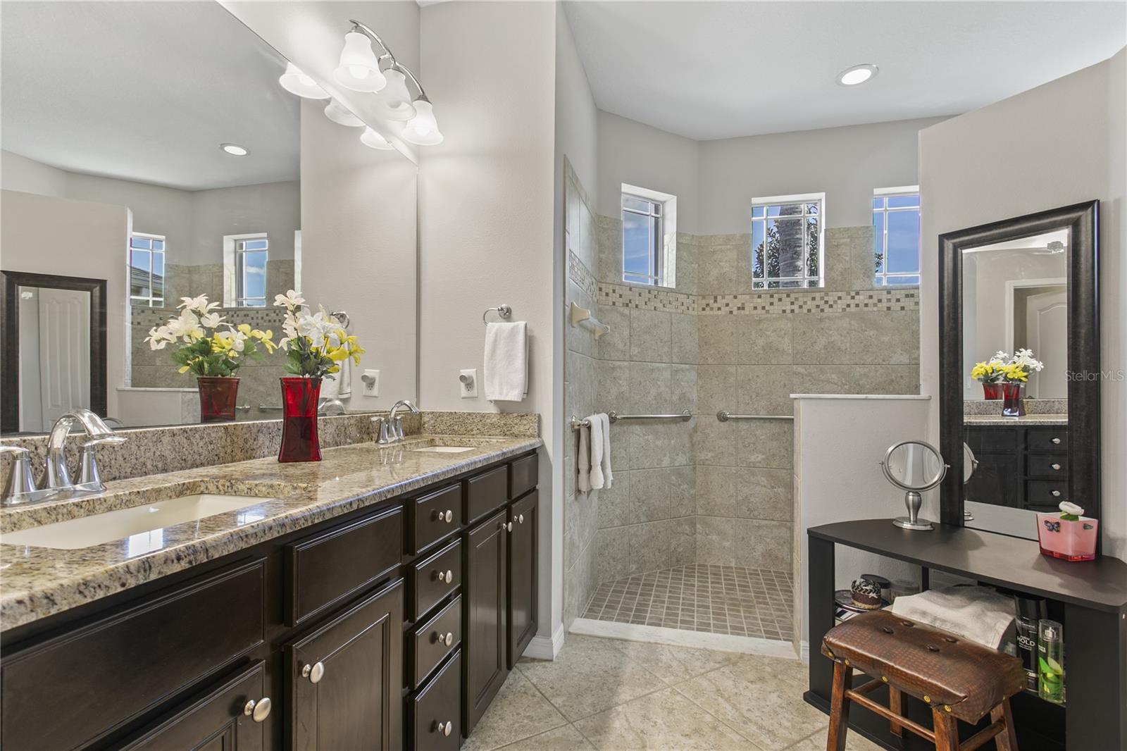 29255 GRASS BUNKER DR, SAN ANTONIO, FL — photo 15