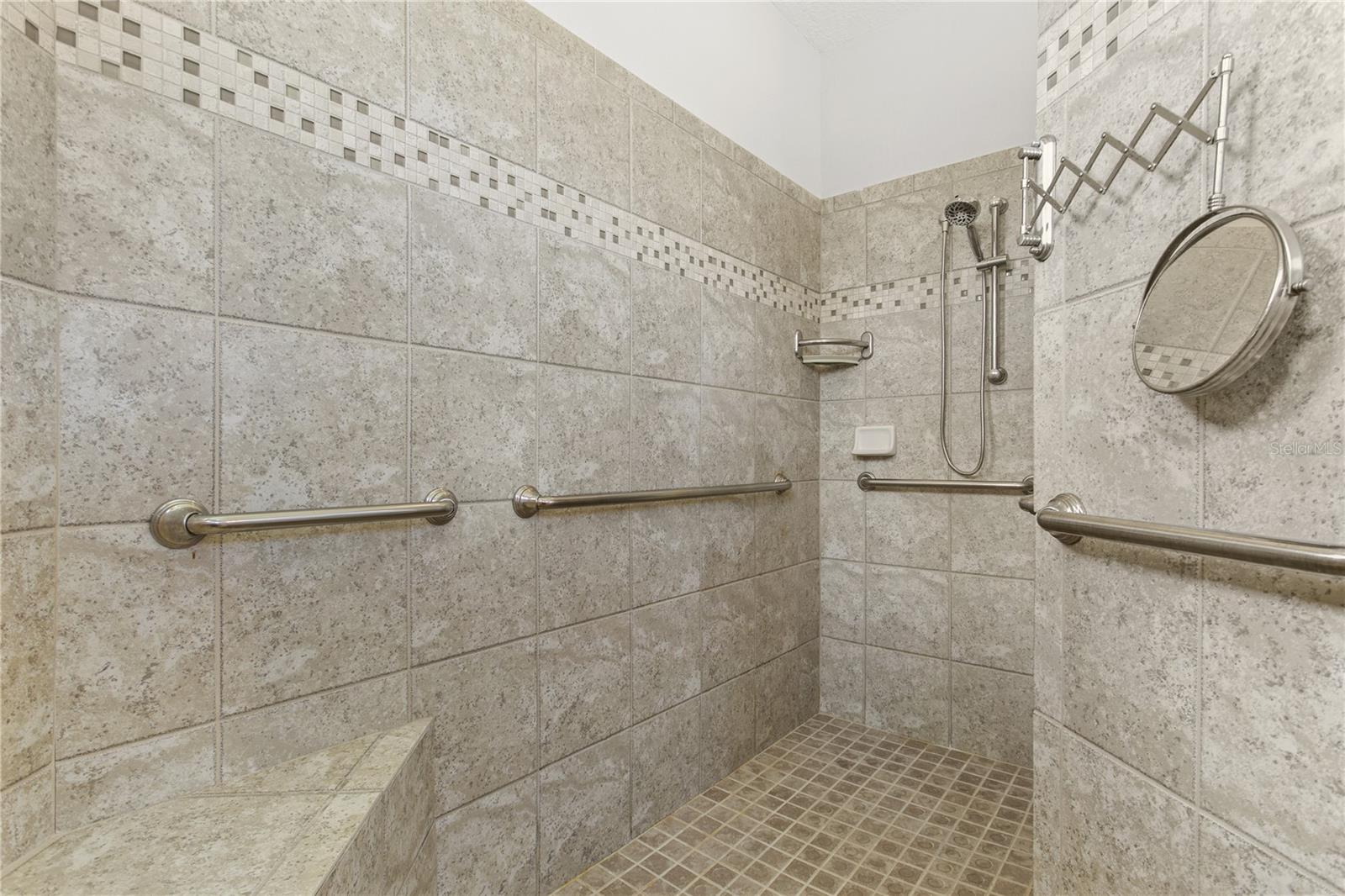 29255 GRASS BUNKER DR, SAN ANTONIO, FL — photo 33