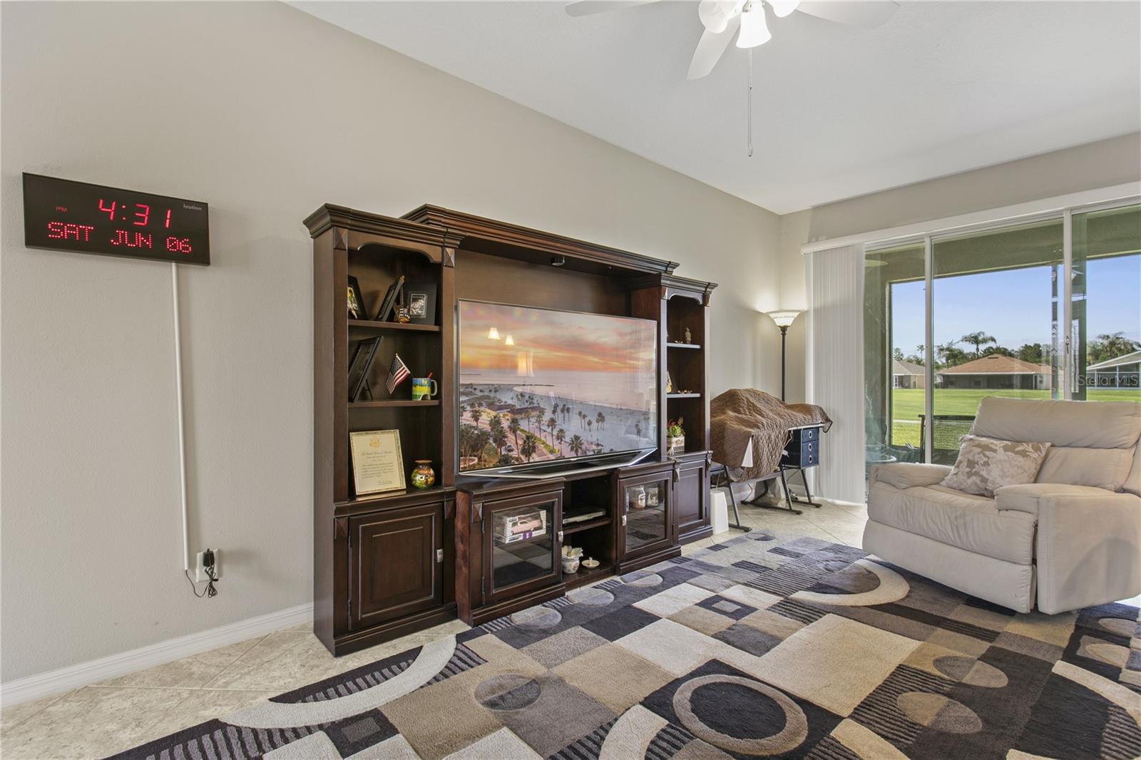 29255 GRASS BUNKER DR, SAN ANTONIO, FL — photo 38
