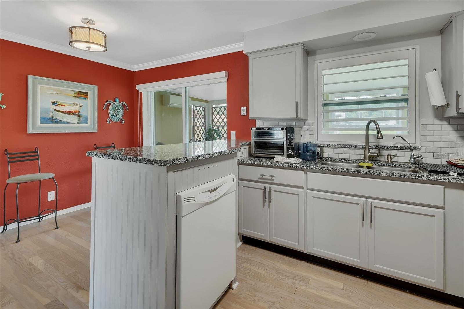 1610 JUNO TRL, ASTOR, FL — photo 10