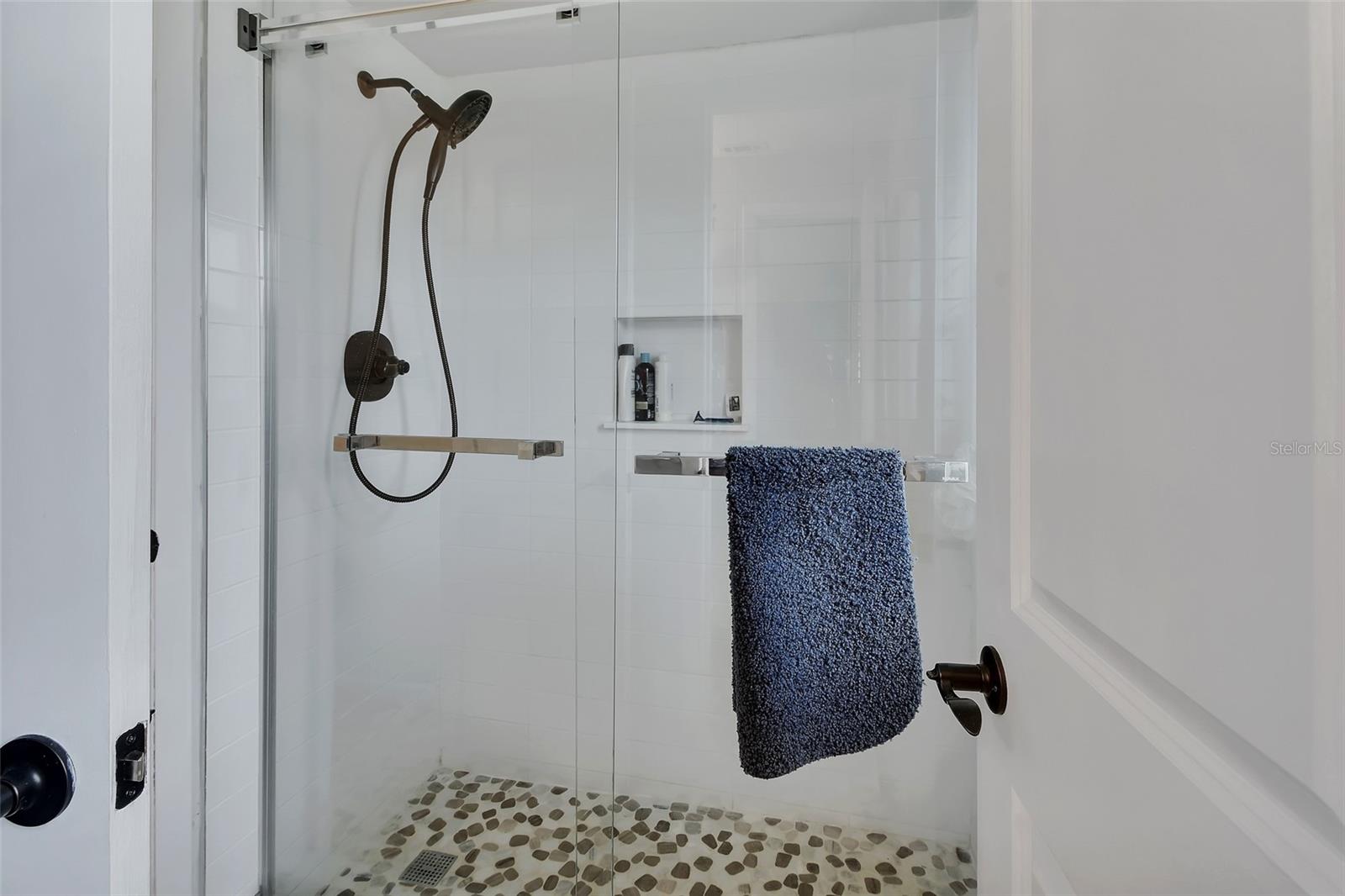 1610 JUNO TRL, ASTOR, FL — photo 19