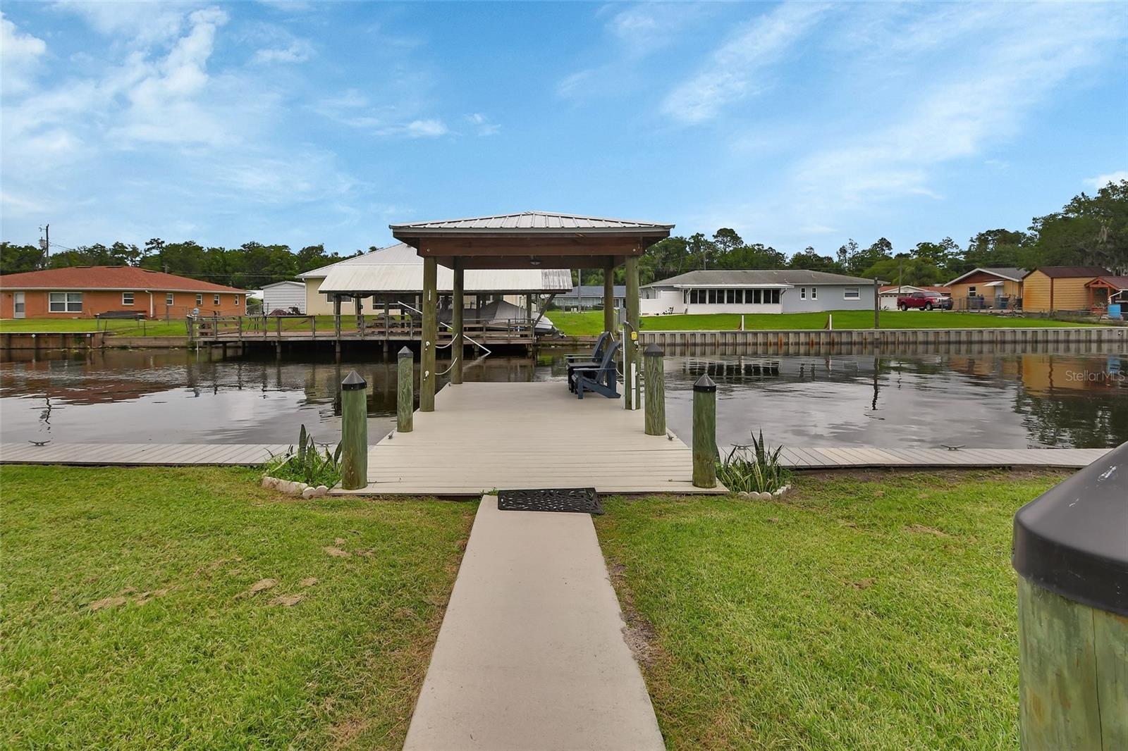 1610 JUNO TRL, ASTOR, FL — photo 29