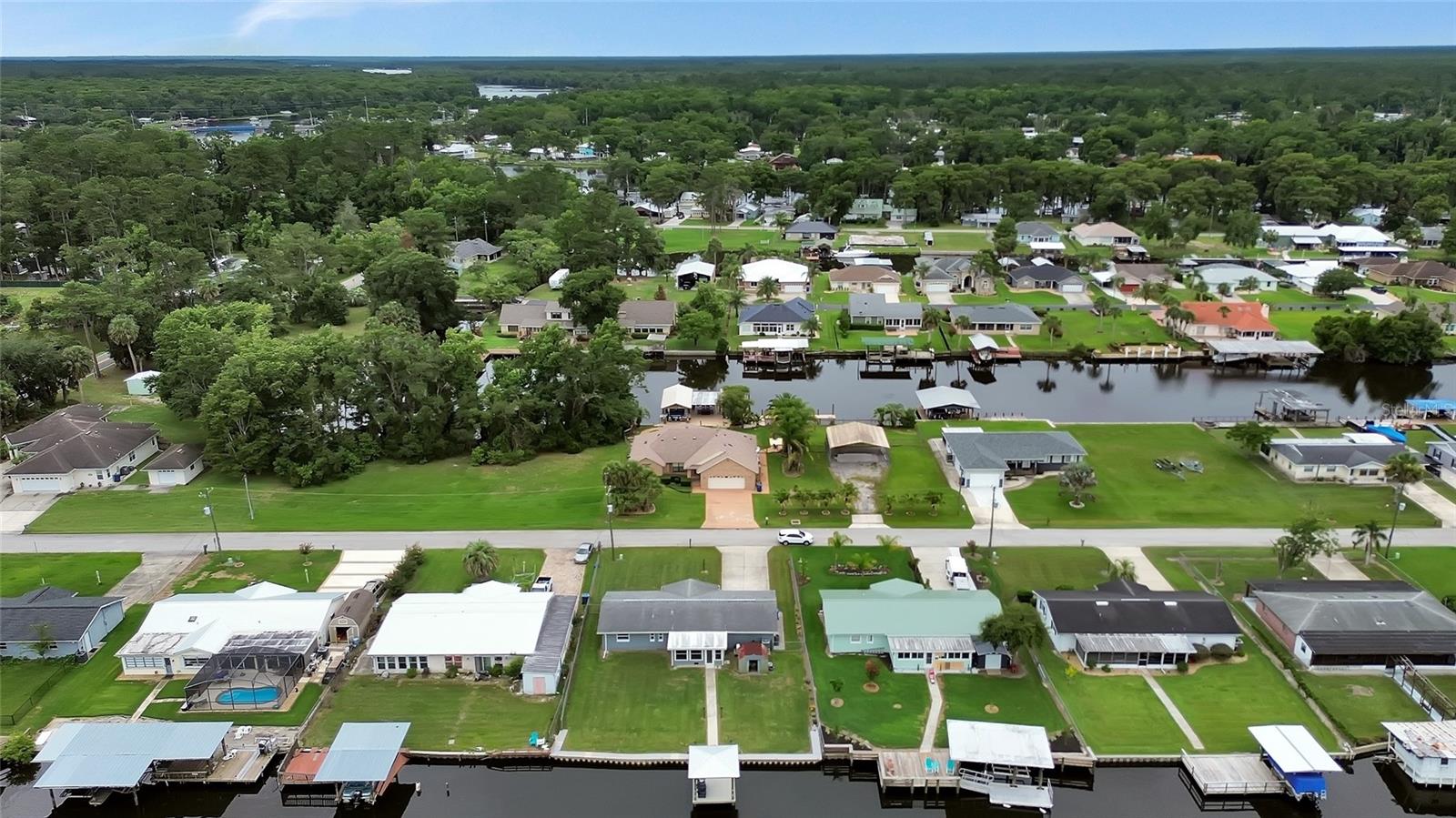 1610 JUNO TRL, ASTOR, FL — photo 47
