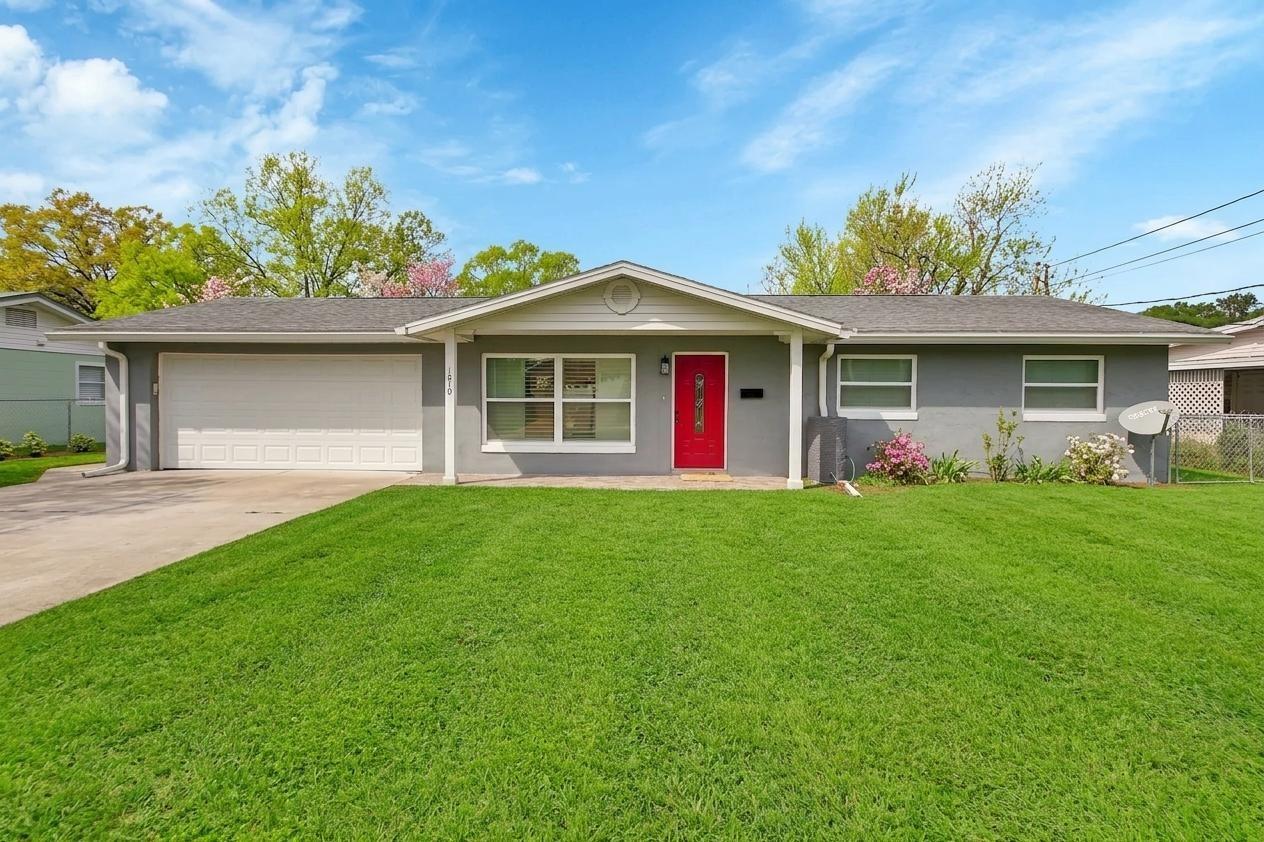 1610 JUNO TRL, ASTOR, FL — photo 53