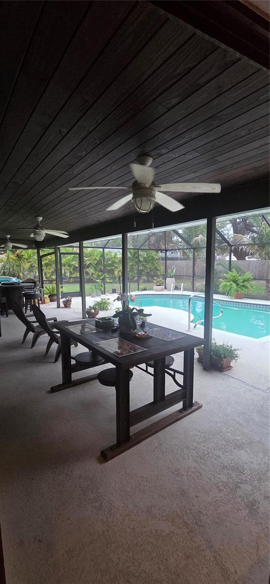 221 DADE AVE, SARASOTA, FL — photo 15
