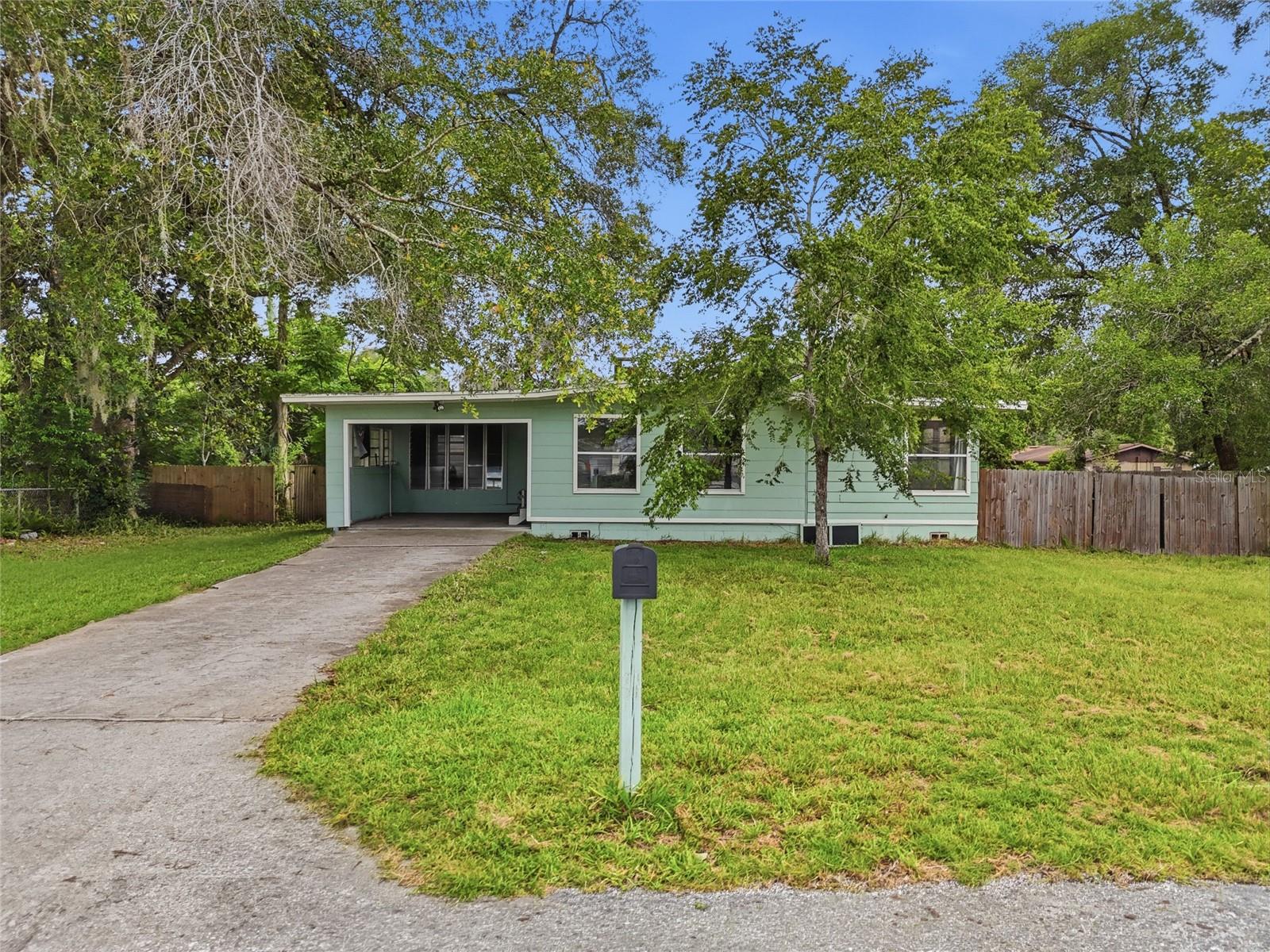 1881 COTTONWOOD ST, ORANGE CITY, FL