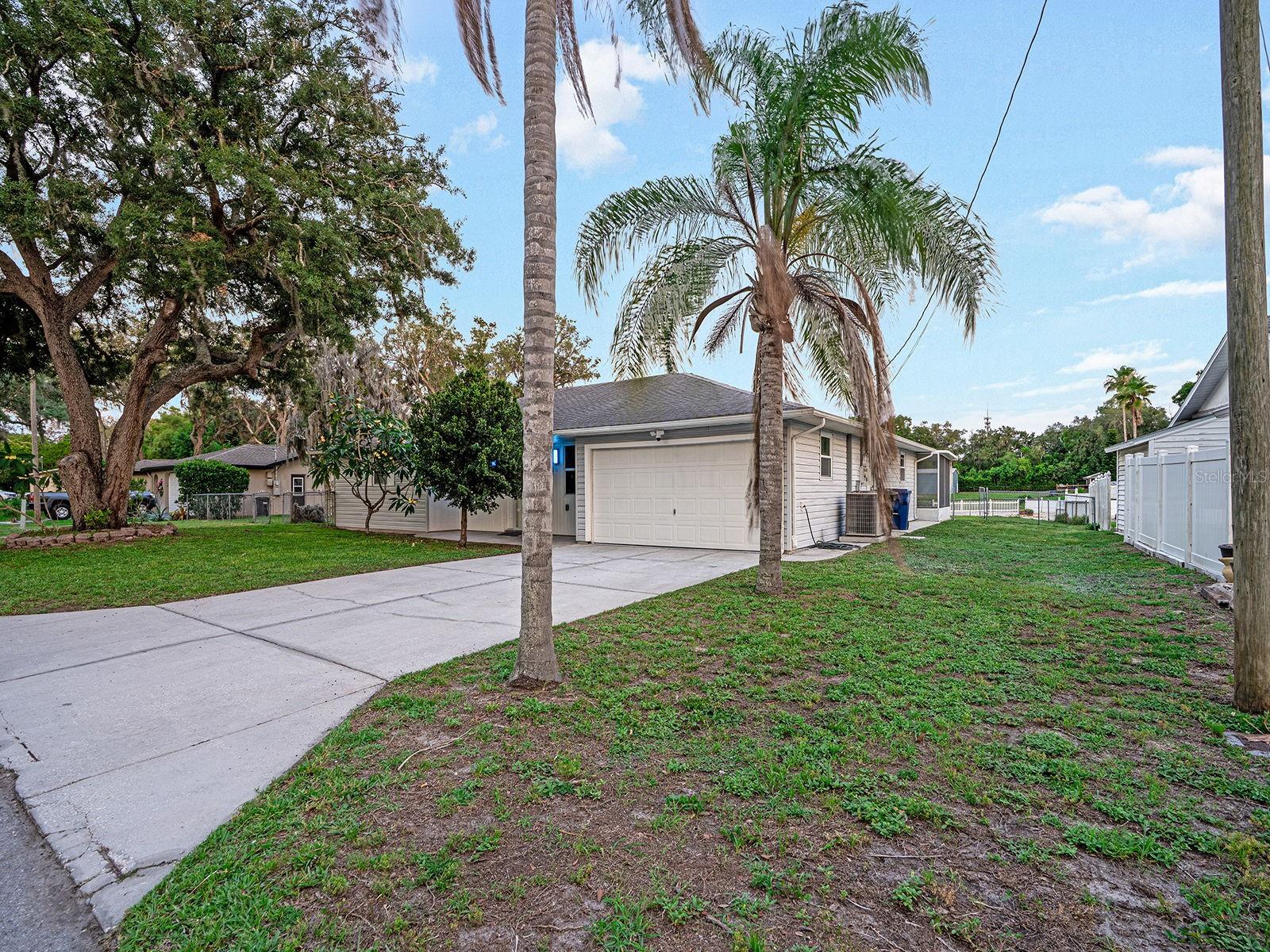 8310 LIMAN DR, NEW PORT RICHEY, FL — photo 59