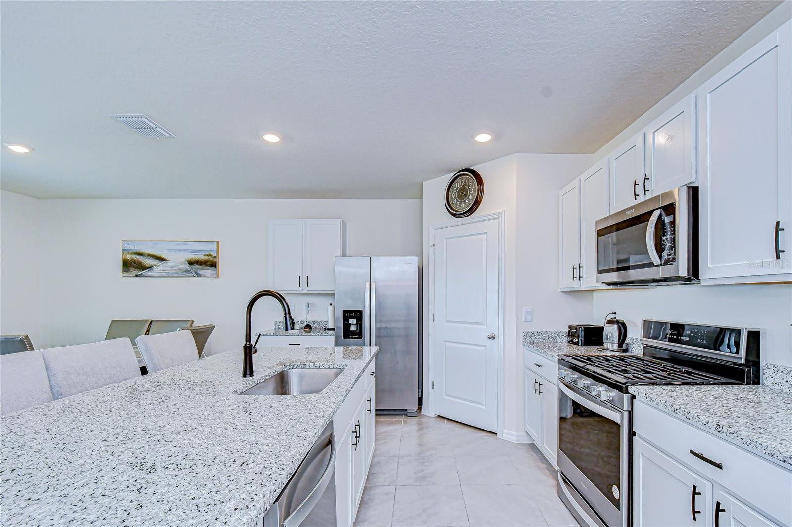 2763 WIDEWATER WAY, ZEPHYRHILLS, FL — photo 36