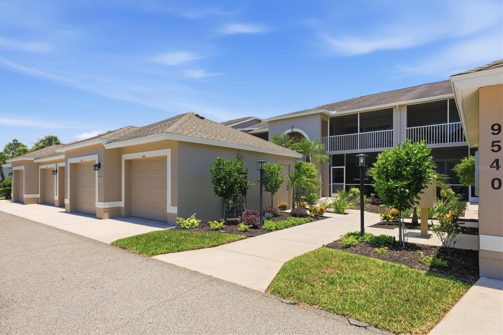 9540 HIGH GATE DR #1411, SARASOTA, FL — photo 8