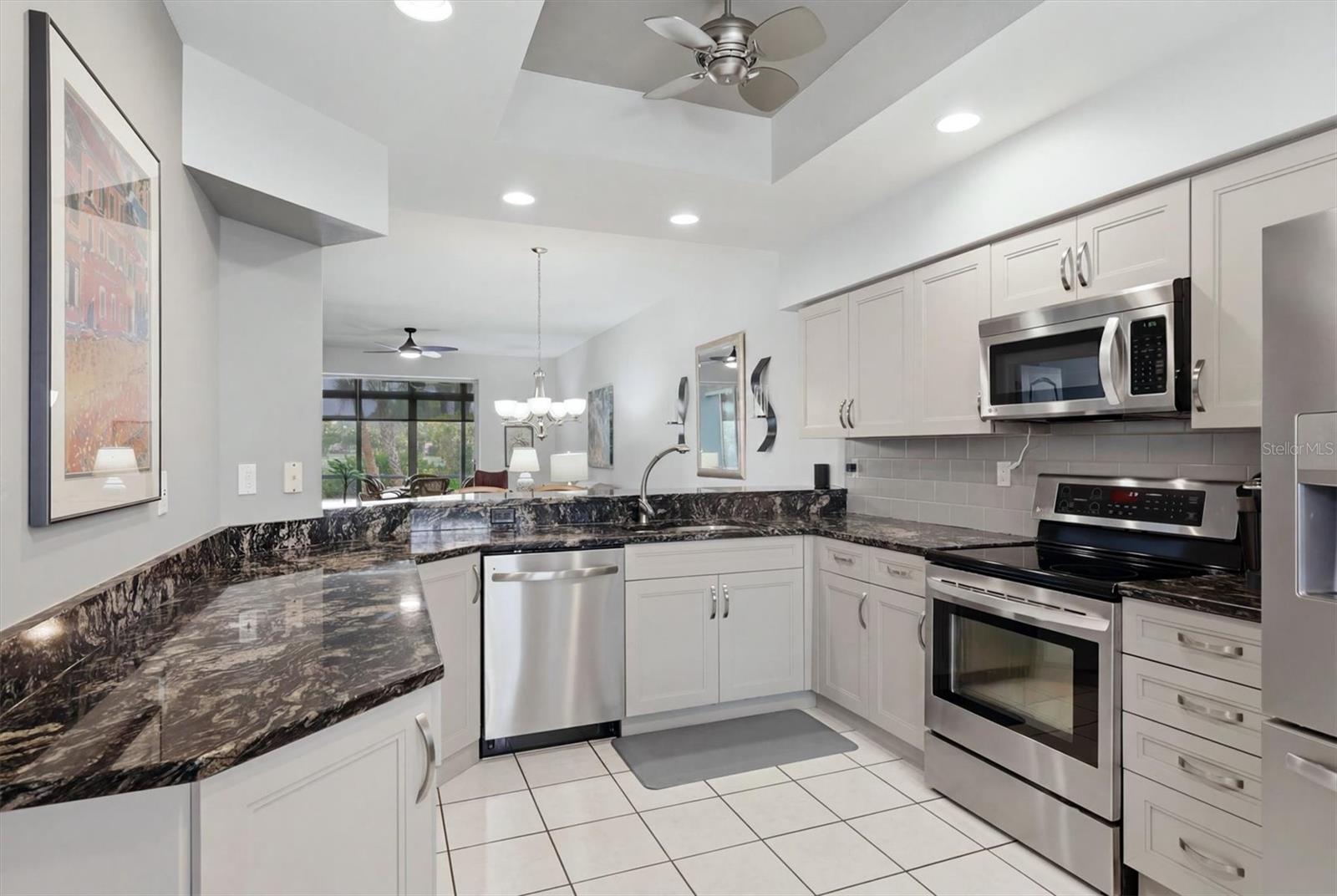 9540 HIGH GATE DR #1411, SARASOTA, FL — photo 18