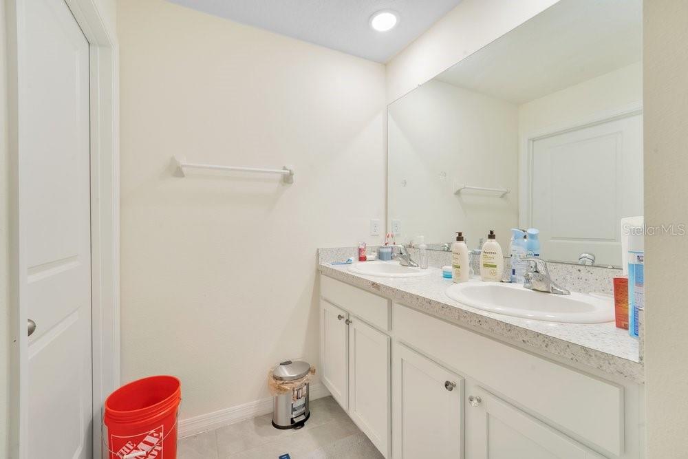 35704 DOVELAND DR, ZEPHYRHILLS, FL — photo 21