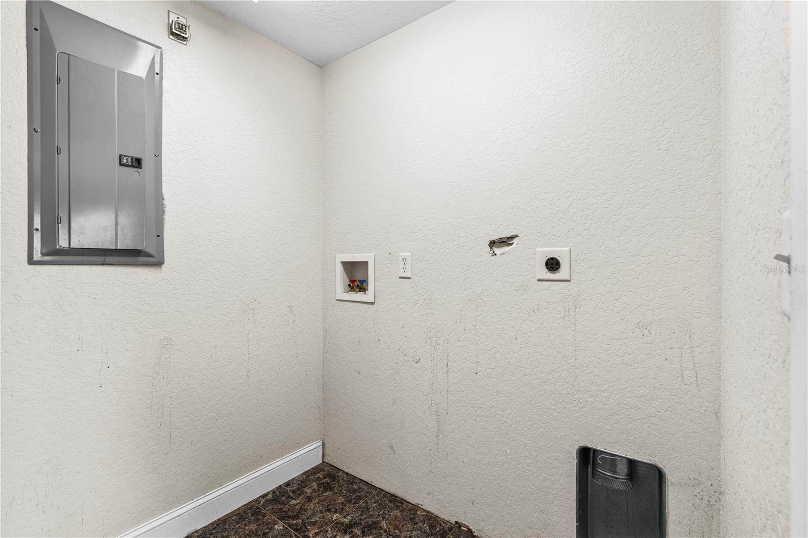 1945 FERN PALM DR, EDGEWATER, FL — photo 27