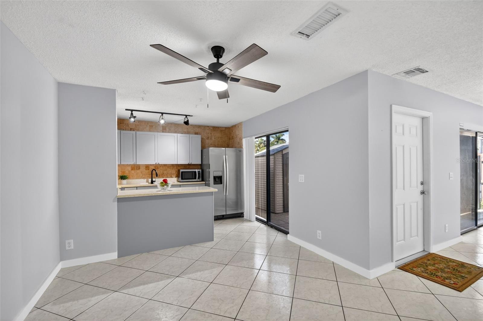1534 FOREST LAKES CIR #A, WEST PALM BEACH, FL — photo 20