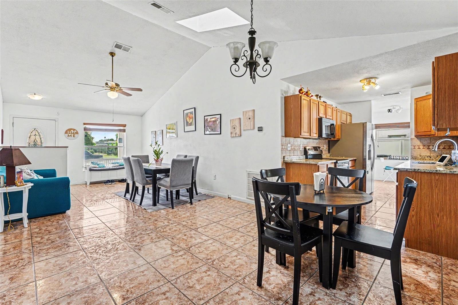 4 CARMONA WAY, KISSIMMEE, FL — photo 12