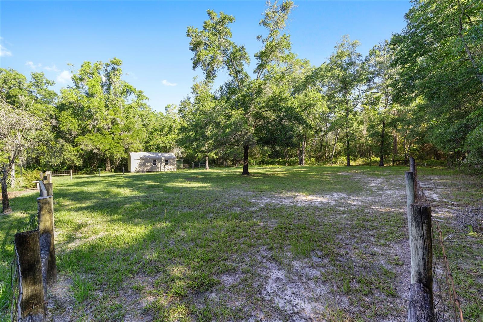 2657 W HAMPSHIRE ST, INVERNESS, FL — photo 46