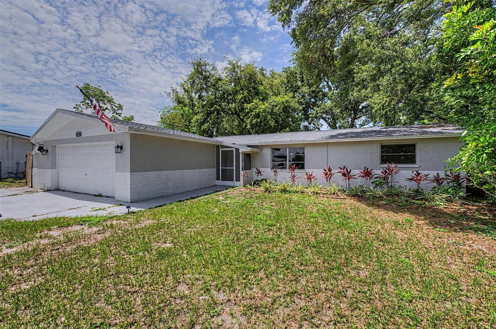 11592 110TH TER, LARGO, FL — photo 3