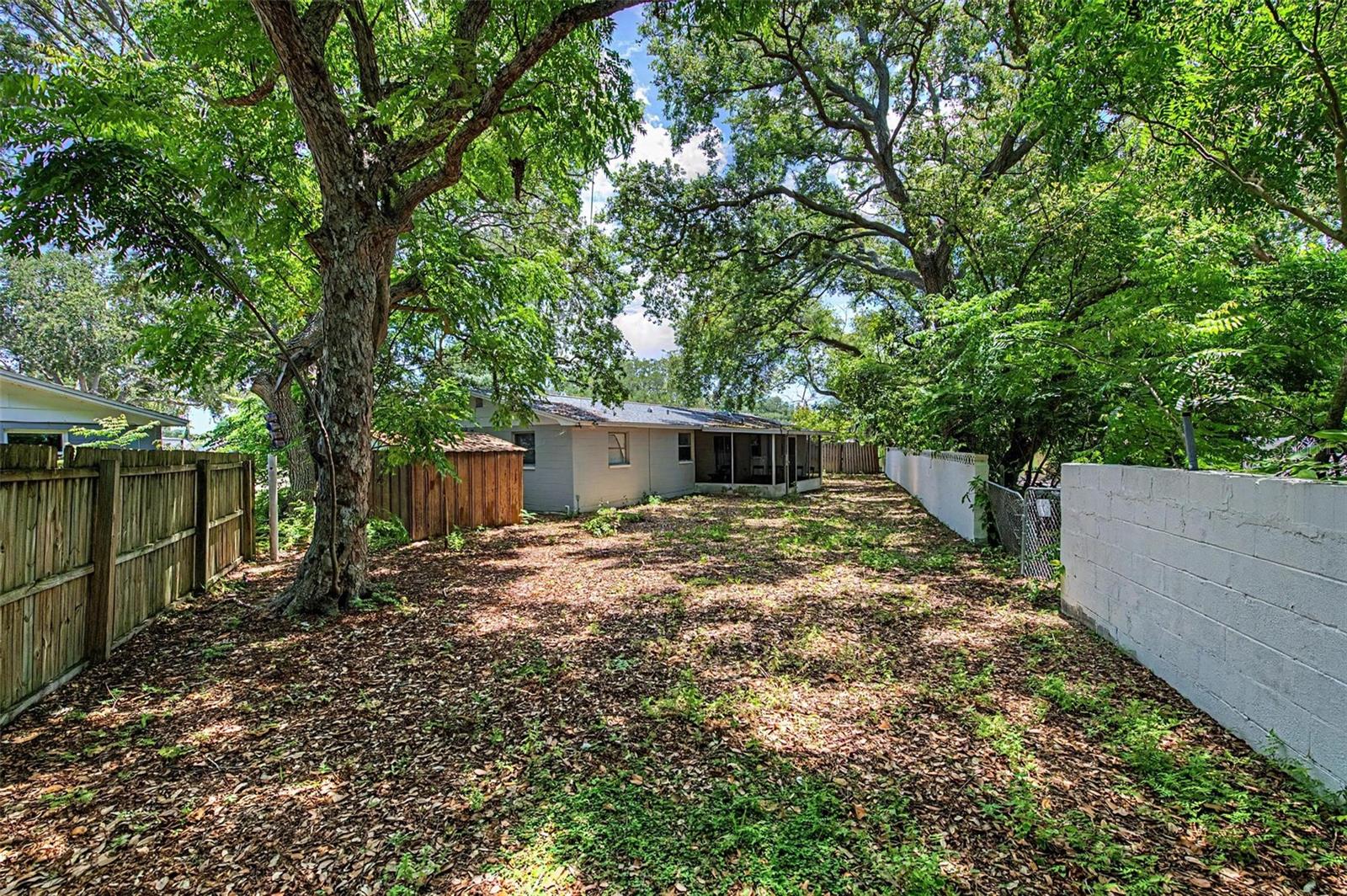 11592 110TH TER, LARGO, FL — photo 22