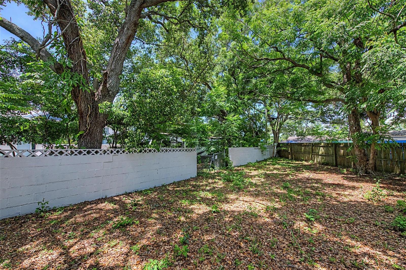 11592 110TH TER, LARGO, FL — photo 23