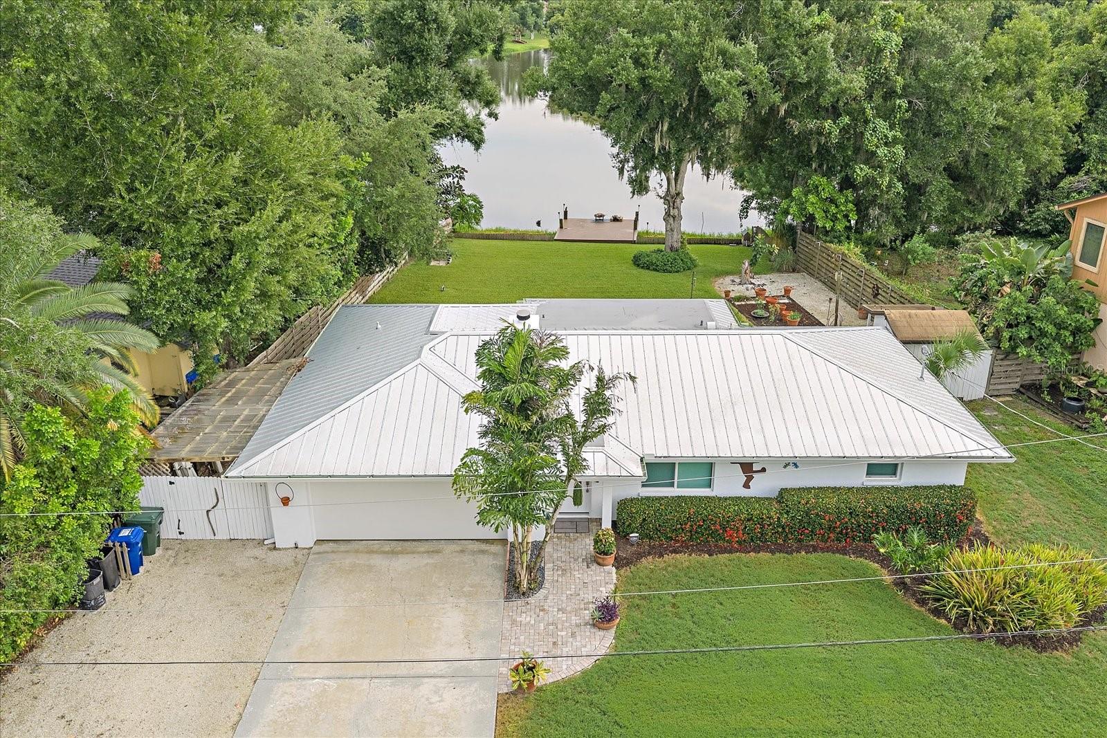 4271 LAGO WAY, SARASOTA, FL — photo 2