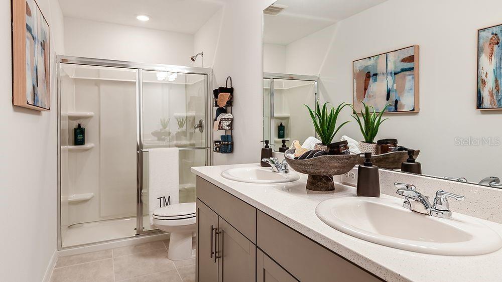 10617 ORBIT TER, SARASOTA, FL — photo 4