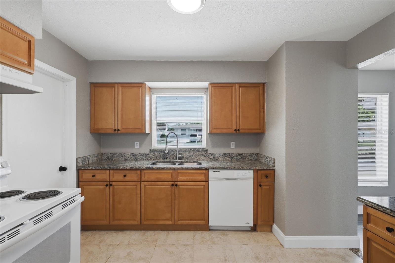 2852 ENGLISH DR, DELTONA, FL — photo 14