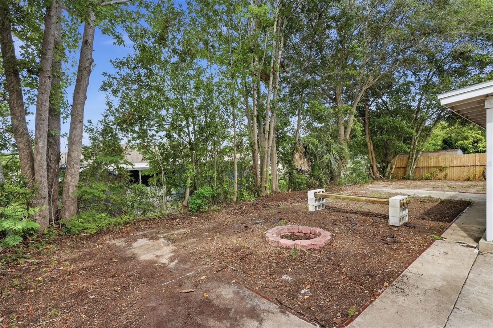 2852 ENGLISH DR, DELTONA, FL — photo 33