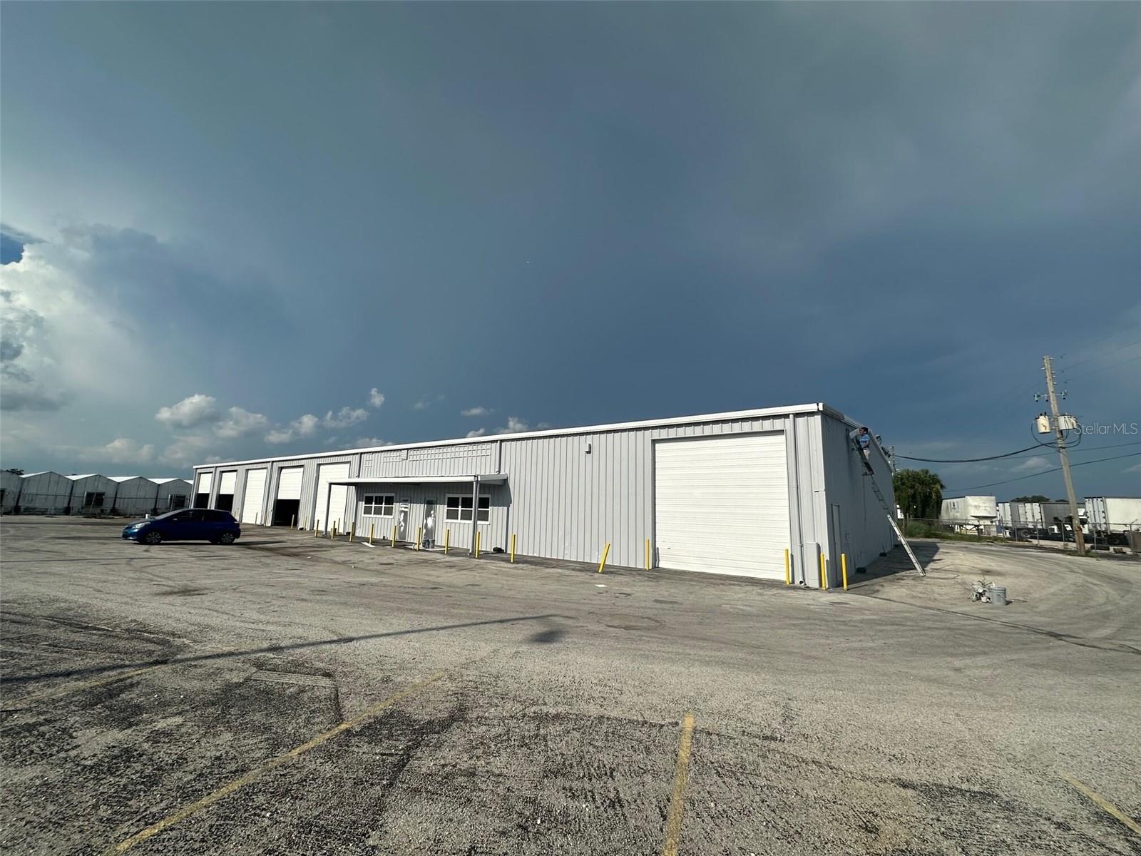 2525 CLARCONA RD, APOPKA, FL